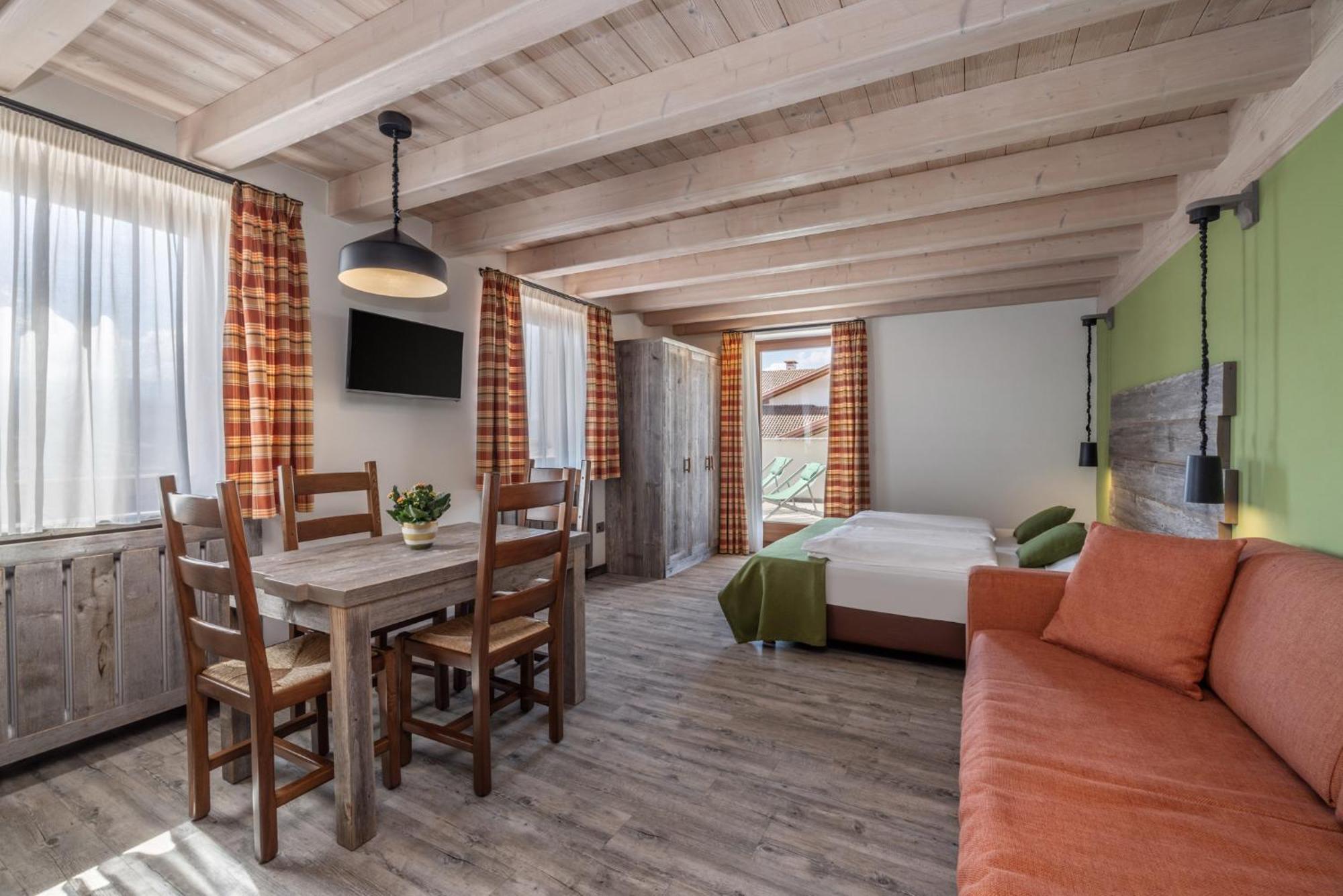 Romallo Horse House B&B 외부 사진